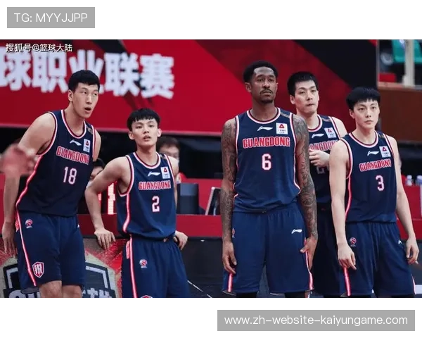 广东宏远冲击三连冠，展现王者之风！，广东宏远几冠了